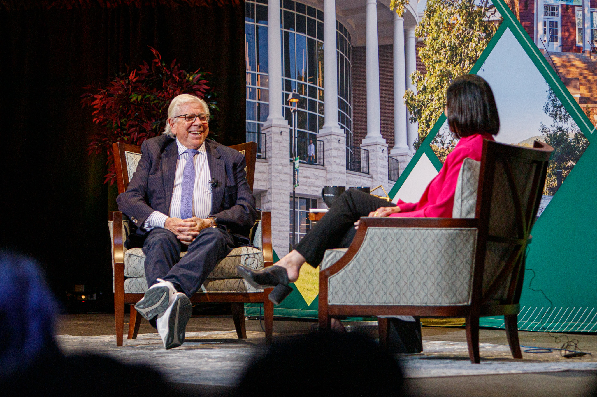 Carl Bernstein sits on stage with Alison Lebovitz for the School of Journalism and Communications' inaugural R. Lynn Sauls Endowed Lecture Series.